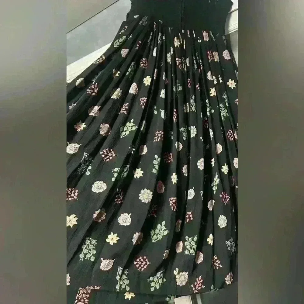 Vintage 80s Platinum Dorthy Schoelen Skirt style#:7115, Cut#9-64, R/N# 48266